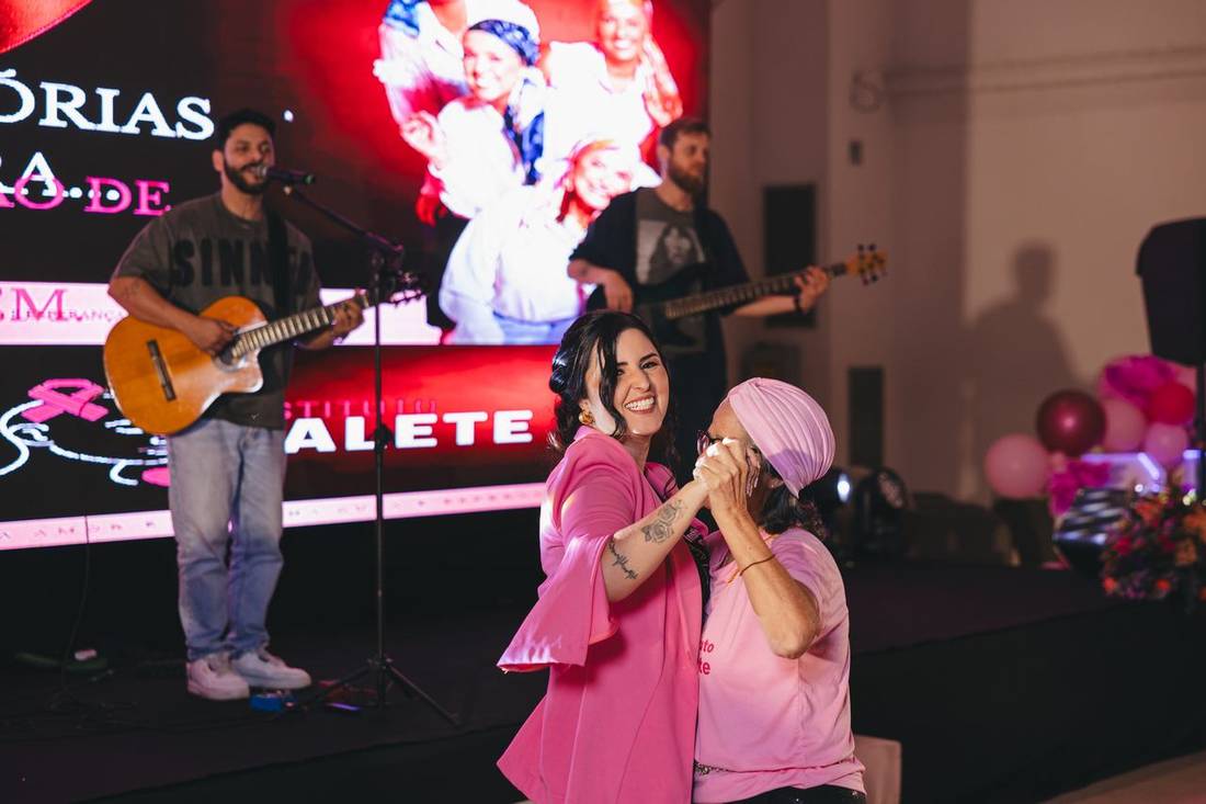 Apresentação musical ao vivo
